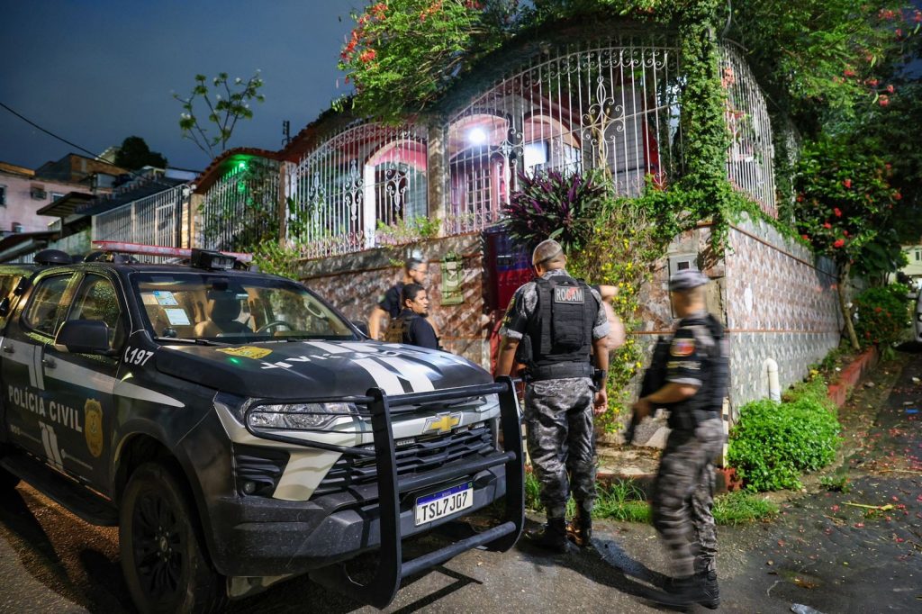PC-AM_OPERACAO-CAMINHOS-SEGUROS_FOTOS-ERLON-RODRIGUES-2-1024×682-1
