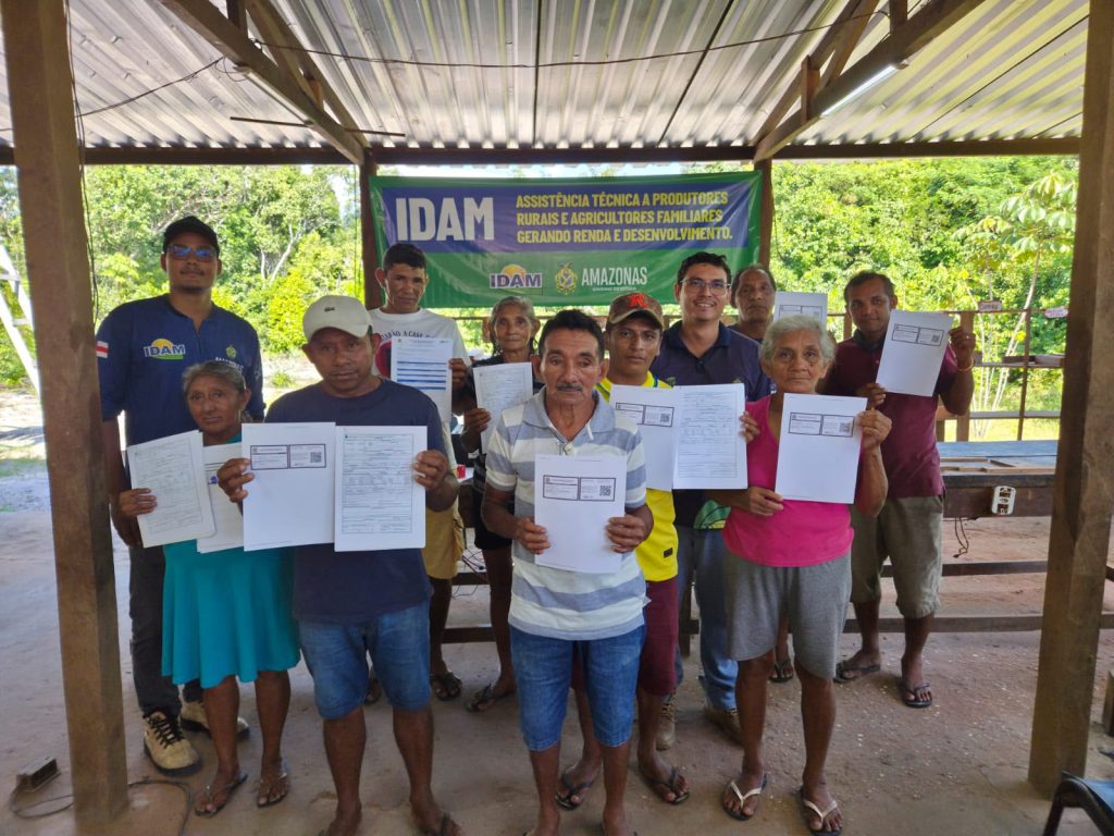 Idam_Atendimentos-em-comunidade-da-RDS-Uatuma_Fotos-divulgacao-4-1024×768-1