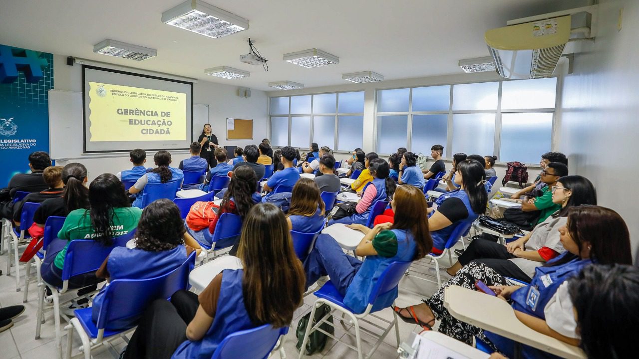 Escola do Legislativo da Aleam oferece cursos de capacitação voltado aos servidores e dependentes
