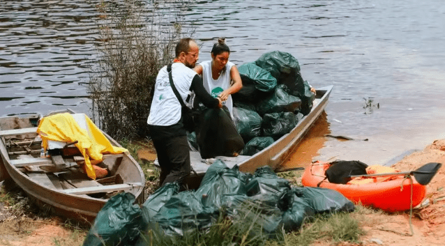Startup de Manaus transforma lixo dos rios em lucro e consciência ambiental