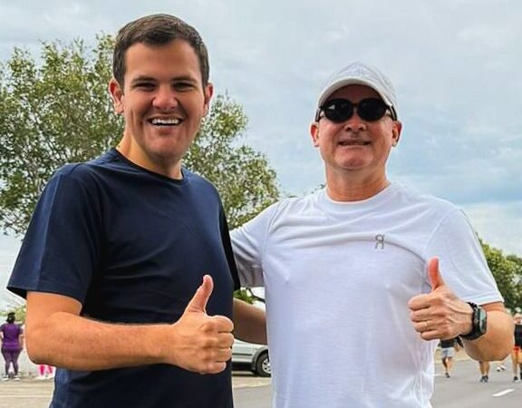 Renato Junior encerra período como prefeito em exercício de Manaus com balanço de ações e clima de parceria